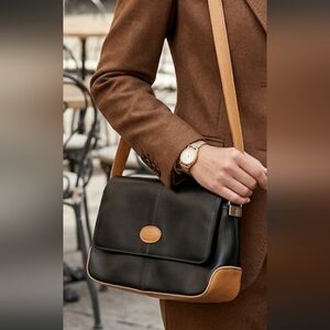 Tod's Black Leather shoulder bag with Tan Trim 12x8 x13 strap length